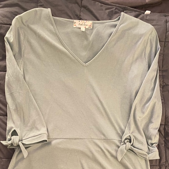 Short Dress - Picture 3 of 3